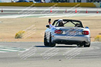 media/Nov-02-2025-Speed Ventures (Sun) [[61724e2e34]]/Black/Session 2/